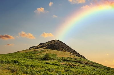 regenboog,berg.jpg